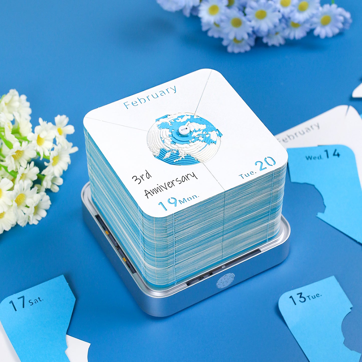 Earth 2025 Calendar 3D Memo Pad