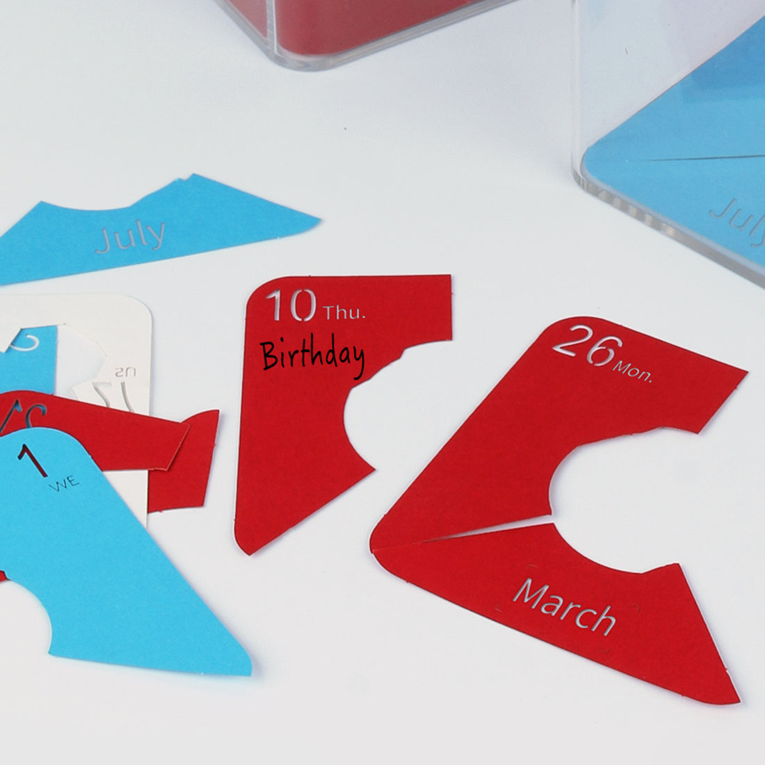 Red Astronaut Panorama memo pad(calendar 2025)