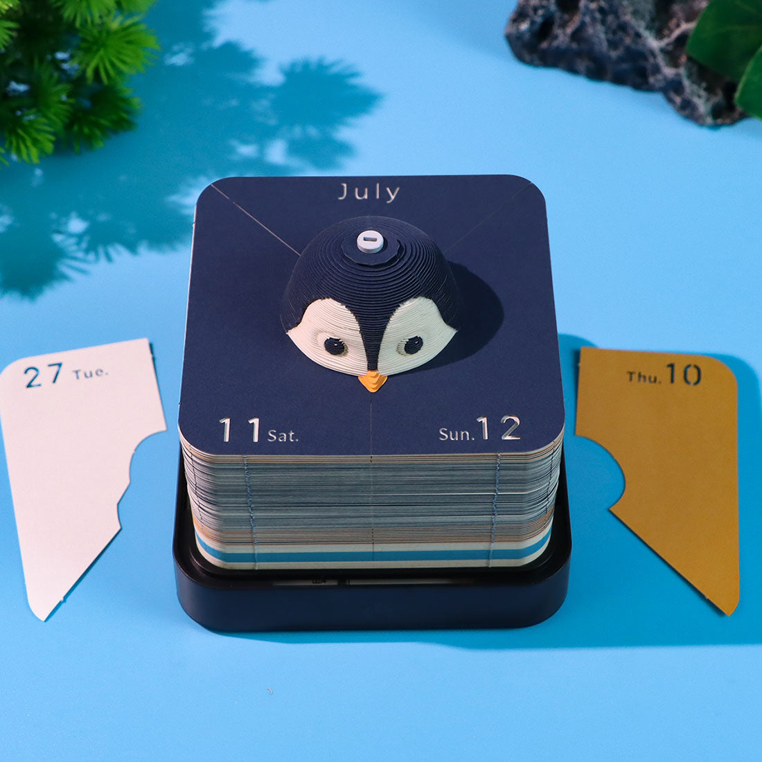Cute Penguin 3D Model Hand Torn Memo Pad With Daily Calendar 2026