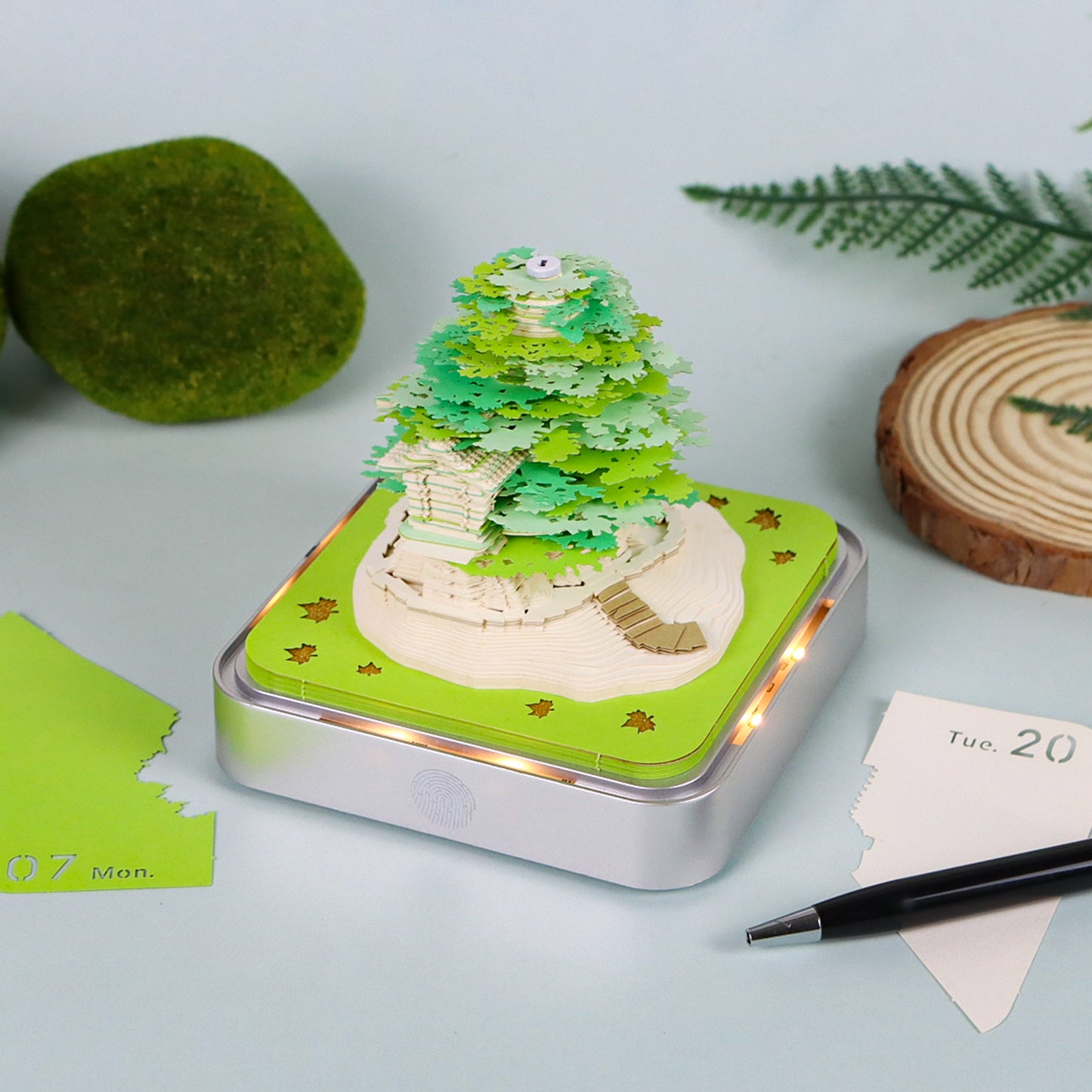 Green Treehouse Model Hand Torn 3D Memo Pad Panoramic 3D Calendar(Silver Base)