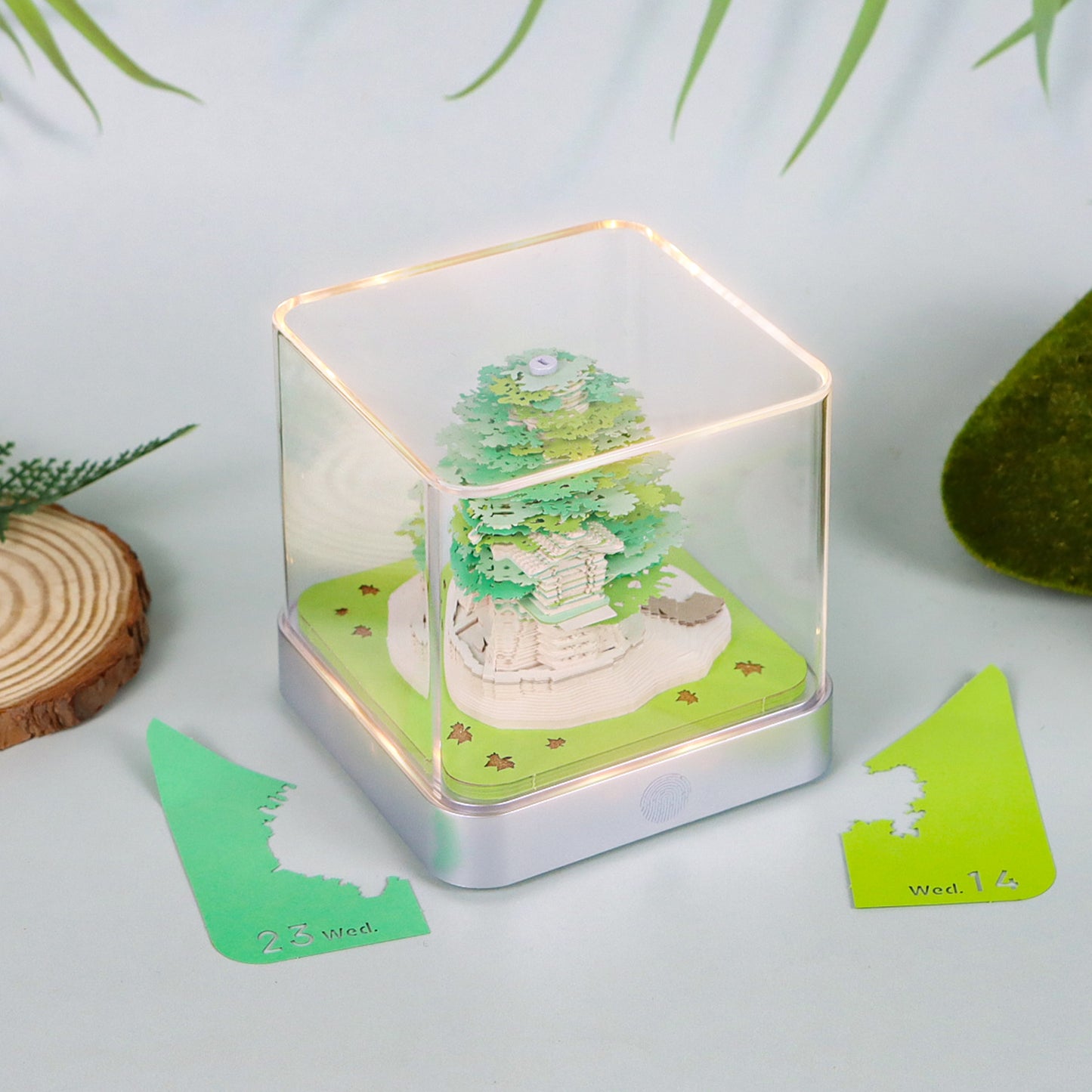 Green Treehouse Model Hand Torn 3D Memo Pad Panoramic 3D Calendar(Silver Base)
